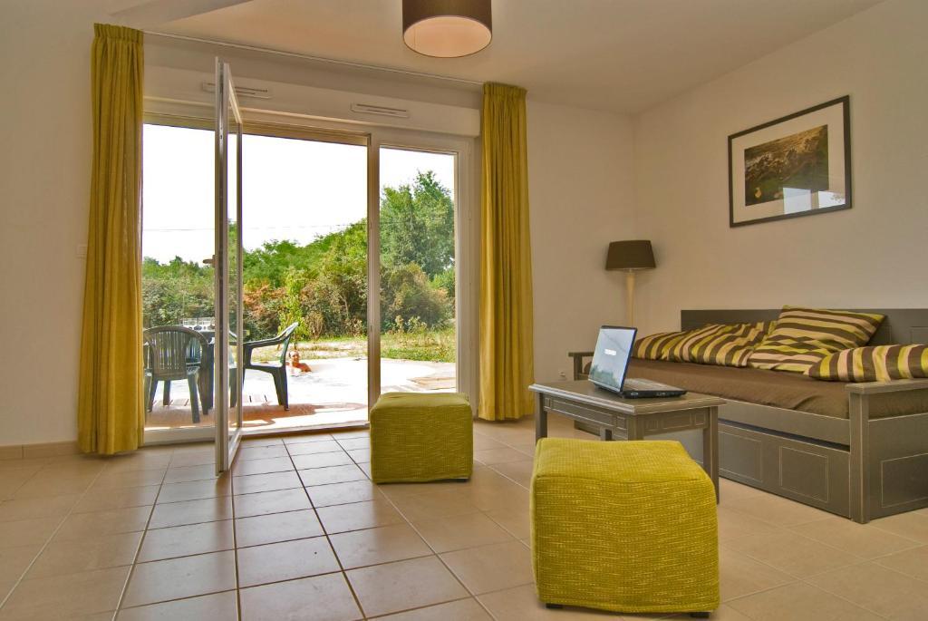 Madame Vacances - Residence Du Golf D'Armagnac Eauze Номер фото