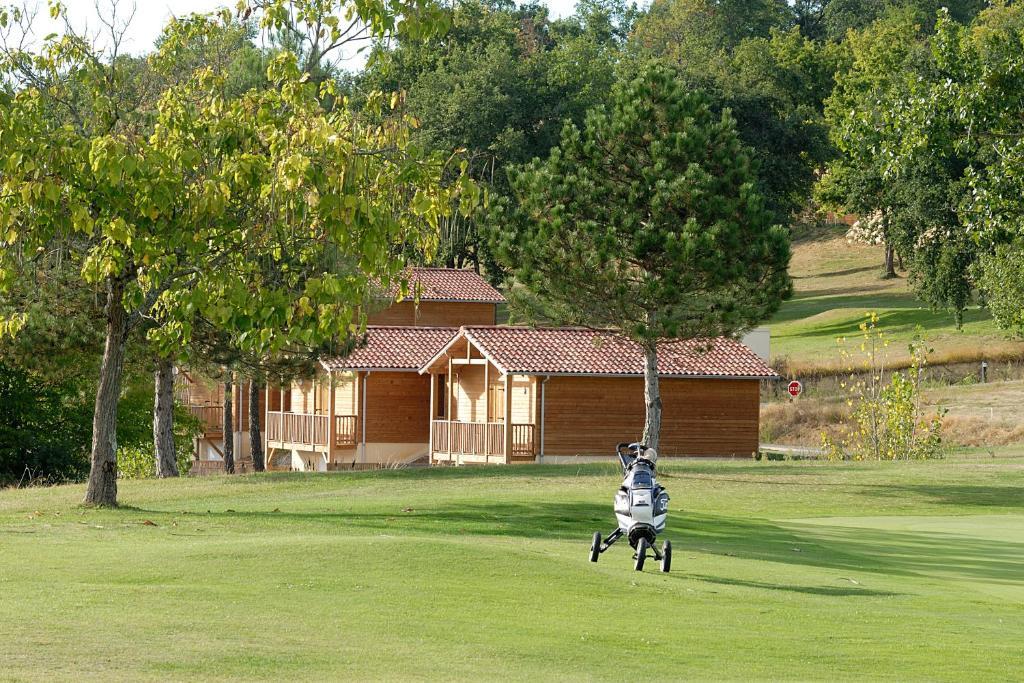 Madame Vacances - Residence Du Golf D'Armagnac Eauze Номер фото