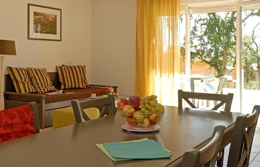 Madame Vacances - Residence Du Golf D'Armagnac Eauze Номер фото