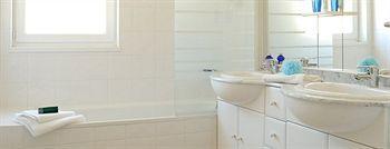 Madame Vacances - Residence Du Golf D'Armagnac Eauze Екстер'єр фото